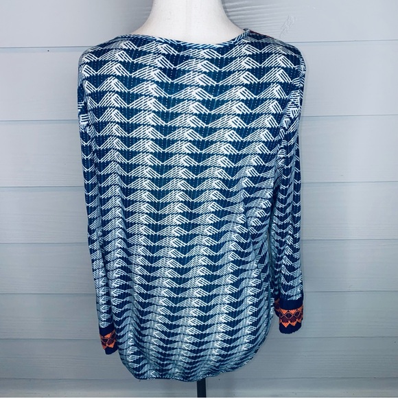 Lucky Brand boho embroidered tassel tie neck top, size large - Picture 8 of 11